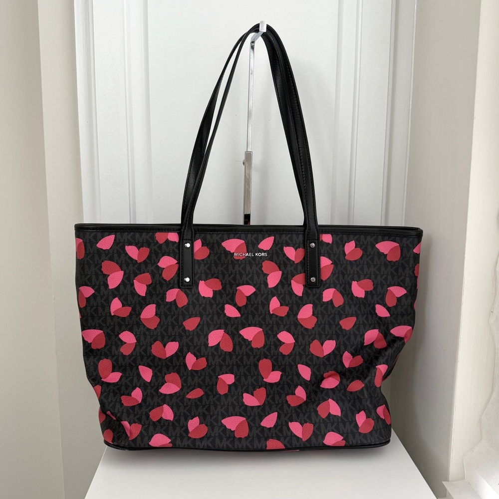 Michael Kors Black and Pink Heart Pattern Tote Bag
